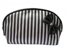 Cosmetic bag C70004